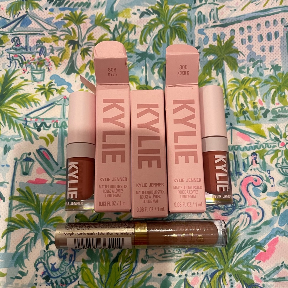 Kylie Cosmetics Matte Liquid Lipstick and Stila Lipstick Bundle Lot of 4 NEW